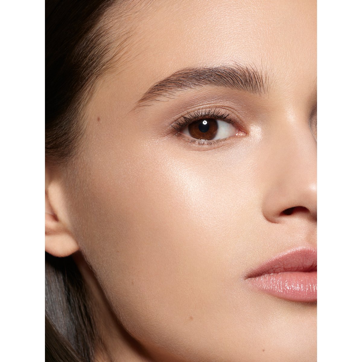 concealer-79-79-PMG_SHADE_LIGHT_06_ALEYNA_7412_V2_sRGB_1200x1200_d364c230-e404-45a0-8dd2-b32acf9 Skin Fetish: Sublime Perfection Concealer
