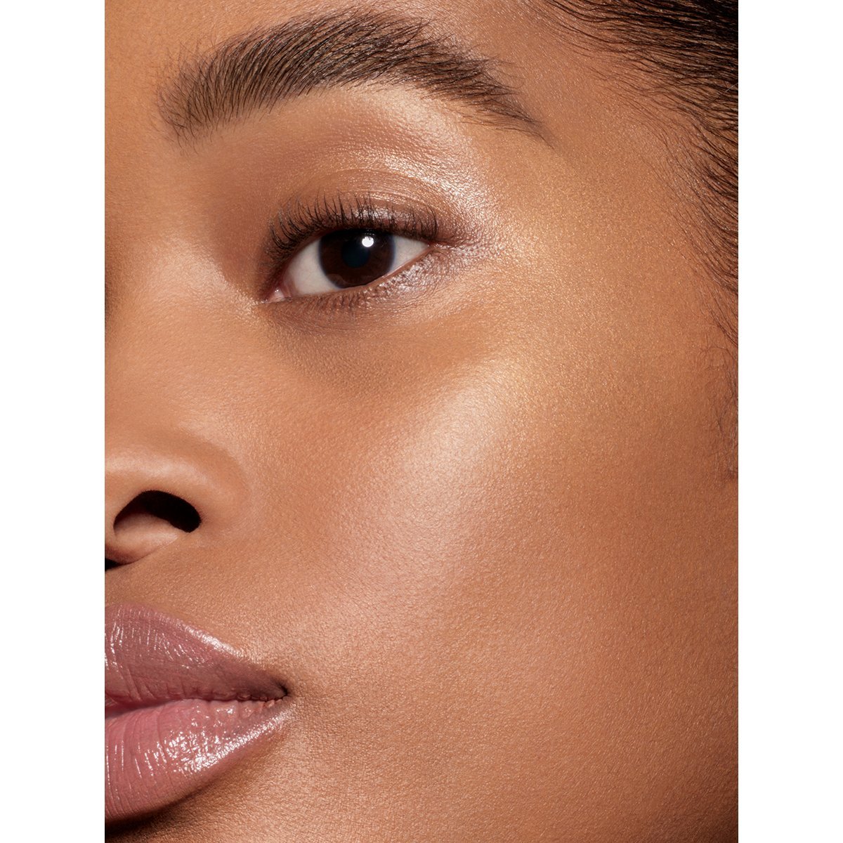 concealer-94-94-PMG_SHADE_MEDIUM_21_MARIHENNY_1965_V2_sRGB_1200x1200_d8f40bb5-4ced-4c8b-887f-084 Skin Fetish: Sublime Perfection Concealer